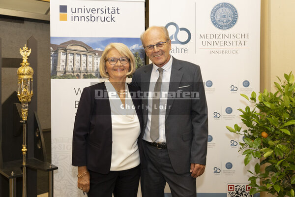 DieFotografen191.jpg DieFotografen191.jpg
