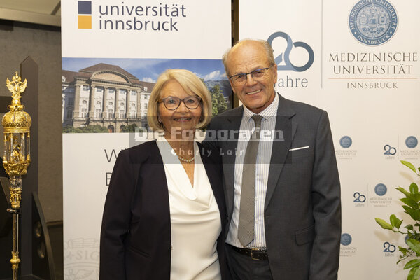 DieFotografen192.jpg DieFotografen192.jpg