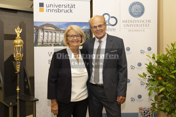 DieFotografen193.jpg DieFotografen193.jpg