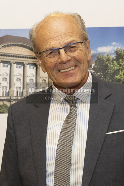 DieFotografen195.jpg DieFotografen195.jpg