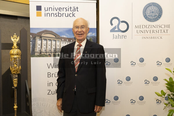 DieFotografen203.jpg DieFotografen203.jpg