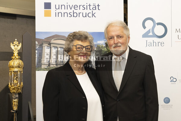 DieFotografen224.jpg DieFotografen224.jpg