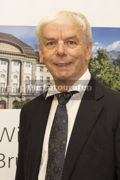 DieFotografen235.jpg DieFotografen235.jpg