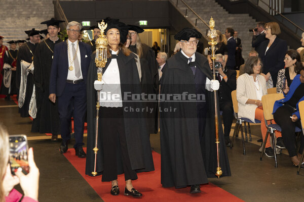 DieFotografen242.jpg DieFotografen242.jpg