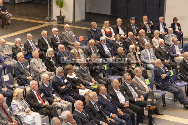 DieFotografen270.jpg DieFotografen270.jpg
