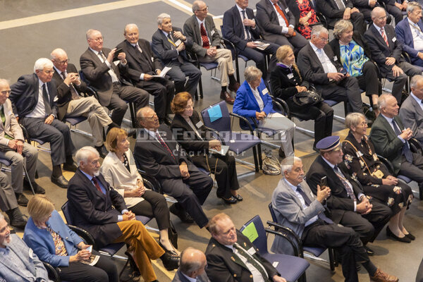 DieFotografen276.jpg DieFotografen276.jpg