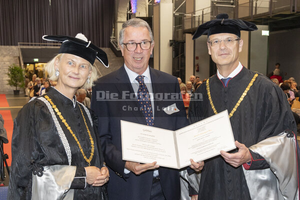DieFotografen447.jpg DieFotografen447.jpg