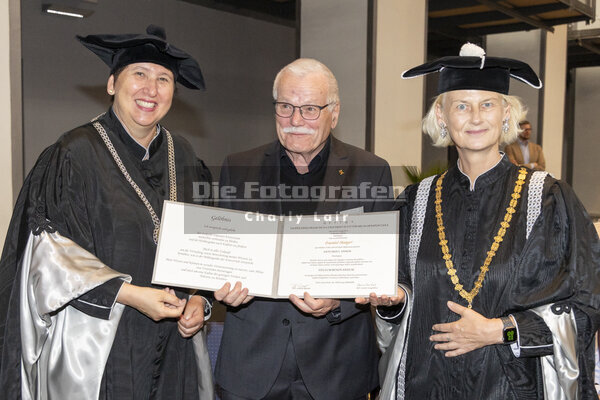 DieFotografen464.jpg DieFotografen464.jpg