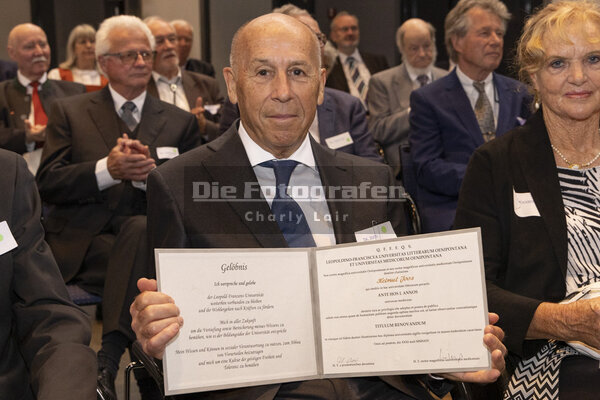 DieFotografen506.jpg DieFotografen506.jpg