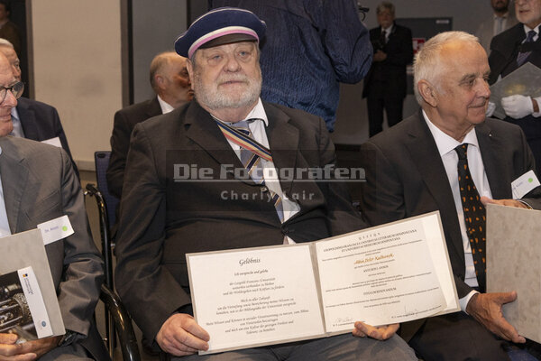 DieFotografen513.jpg DieFotografen513.jpg