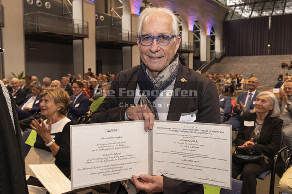 DieFotografen537.jpg DieFotografen537.jpg