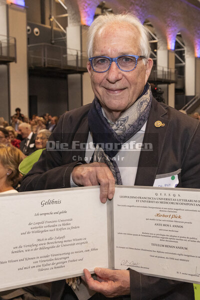 DieFotografen538.jpg DieFotografen538.jpg