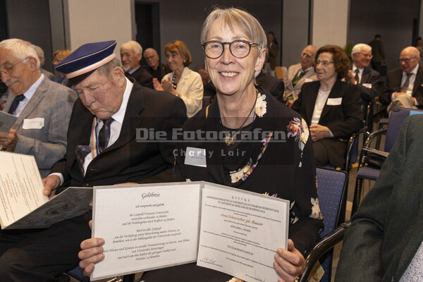 DieFotografen561.jpg DieFotografen561.jpg