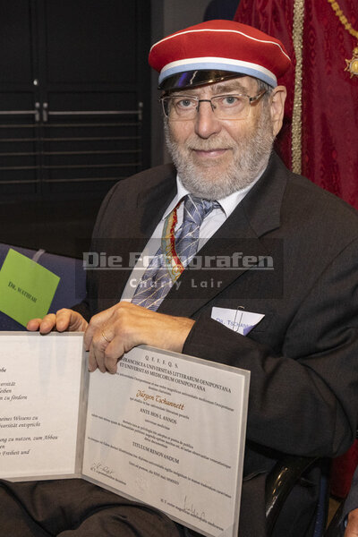 DieFotografen572.jpg DieFotografen572.jpg