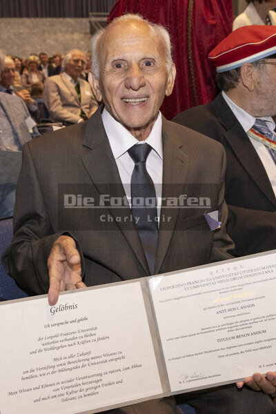 DieFotografen574.jpg DieFotografen574.jpg