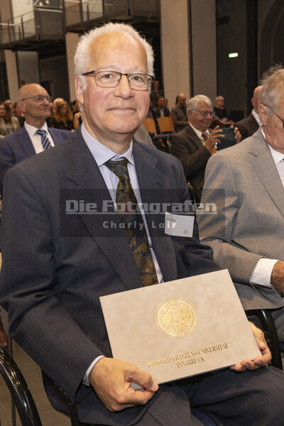 DieFotografen609.jpg DieFotografen609.jpg