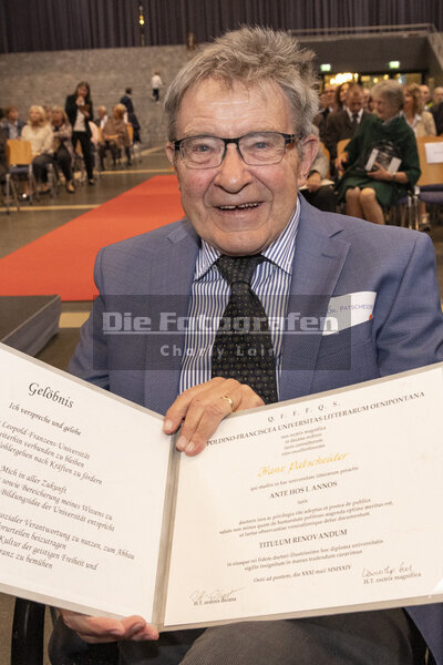 DieFotografen659.jpg DieFotografen659.jpg