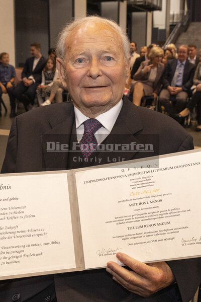 DieFotografen679.jpg DieFotografen679.jpg