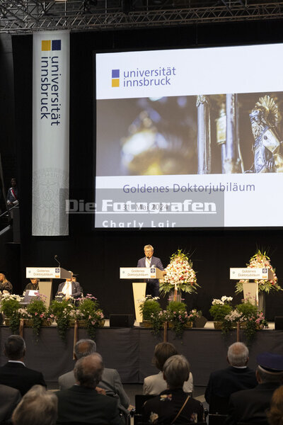 DieFotografen699.jpg DieFotografen699.jpg