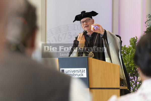 DieFotografen0158.jpg