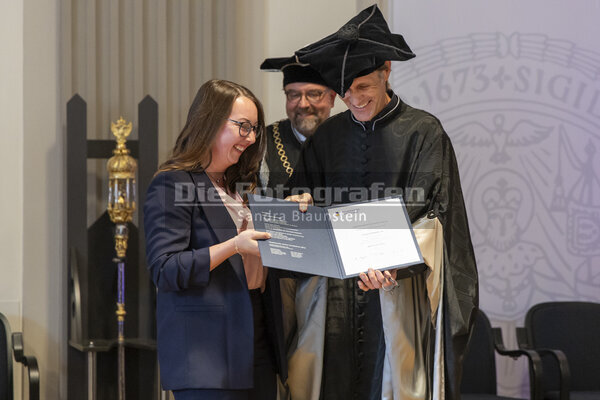 DieFotografen0216.jpg