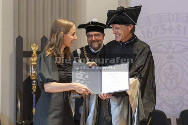 DieFotografen0224.jpg