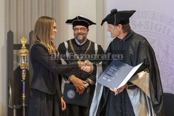 DieFotografen0227.jpg