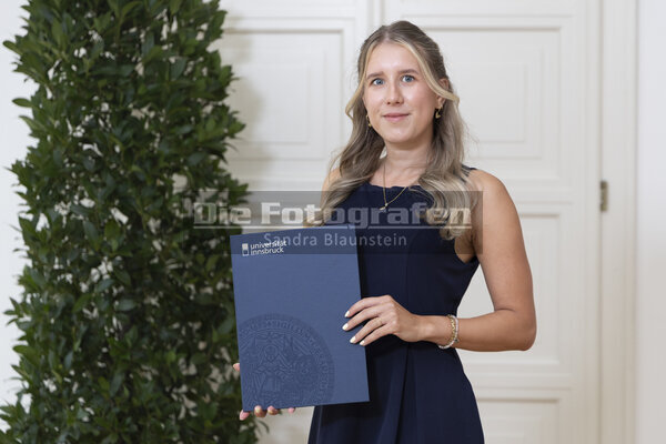 DieFotografen0423.jpg
