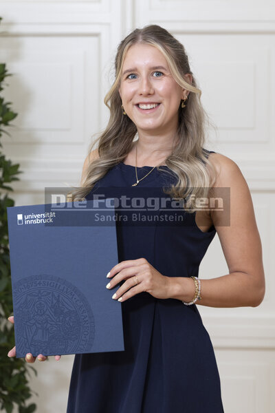 DieFotografen0424.jpg