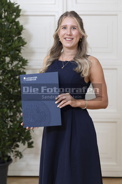 DieFotografen0427.jpg