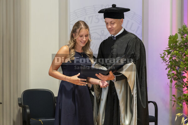 DieFotografen0512.jpg