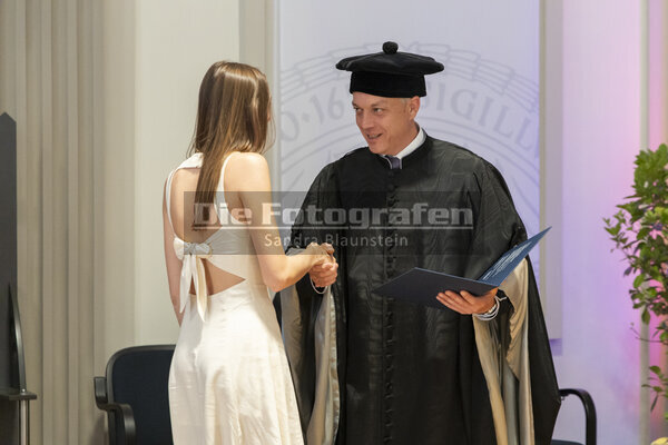DieFotografen0519.jpg