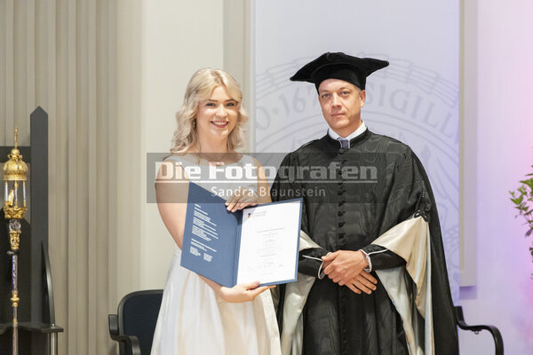 DieFotografen0529.jpg