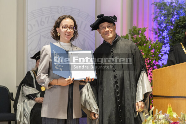 DieFotografen0786.jpg