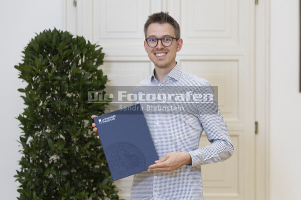 DieFotografen1165.jpg