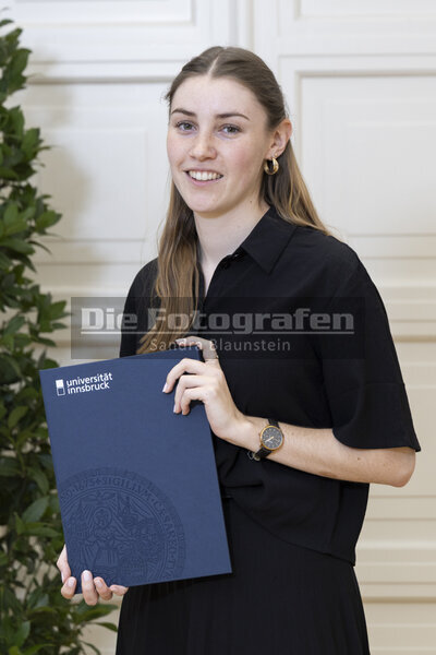 DieFotografen1599.jpg DieFotografen1599.jpg