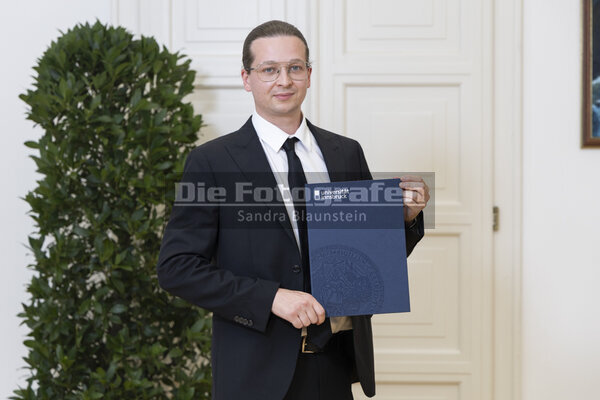 DieFotografen1617.jpg DieFotografen1617.jpg
