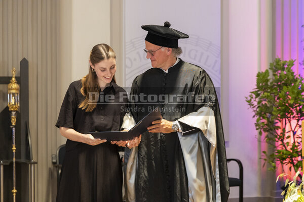 DieFotografen1737.jpg DieFotografen1737.jpg
