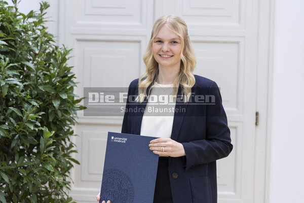 DieFotografen0064.jpg DieFotografen0064.jpg
