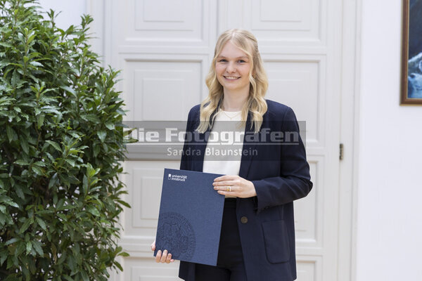 DieFotografen0066.jpg DieFotografen0066.jpg