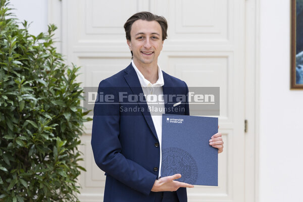 DieFotografen0120.jpg DieFotografen0120.jpg