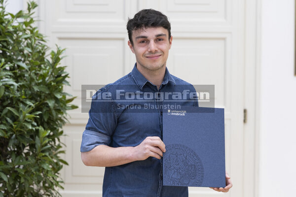 DieFotografen0215.jpg DieFotografen0215.jpg