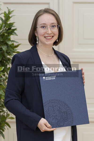 DieFotografen0518.jpg DieFotografen0518.jpg