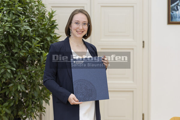 DieFotografen0521.jpg DieFotografen0521.jpg