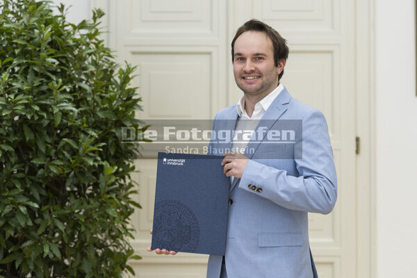 DieFotografen0528.jpg DieFotografen0528.jpg