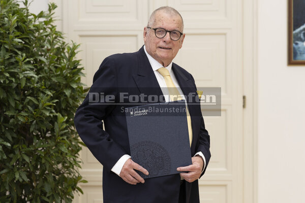 DieFotografen0611.jpg DieFotografen0611.jpg