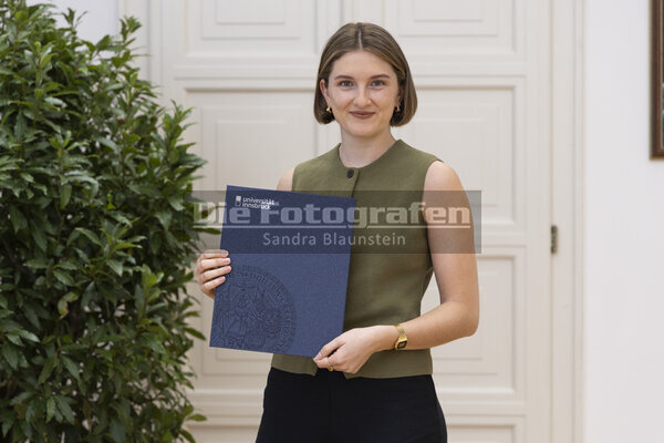 DieFotografen0818.jpg DieFotografen0818.jpg