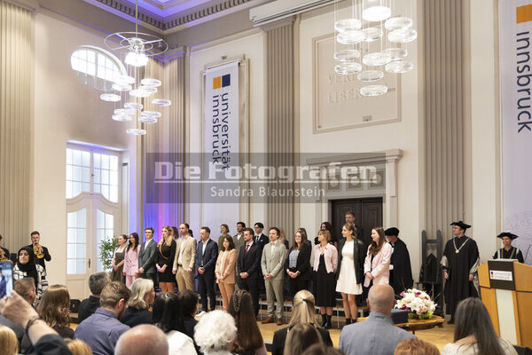 DieFotografen1025.jpg DieFotografen1025.jpg