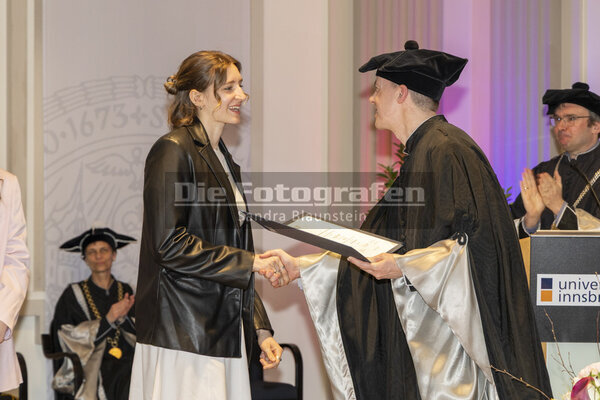 DieFotografen1085.jpg DieFotografen1085.jpg