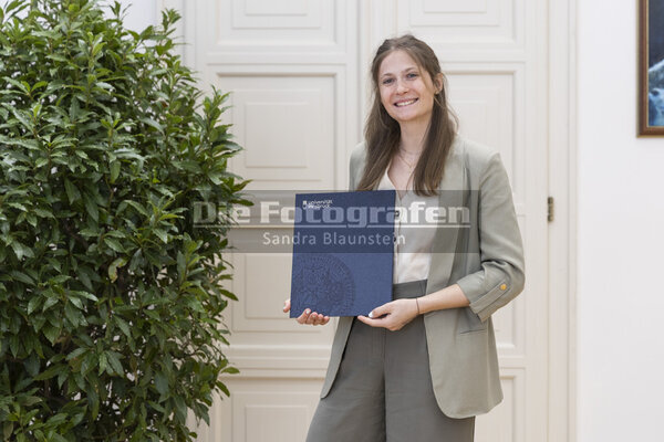 DieFotografen1220.jpg DieFotografen1220.jpg